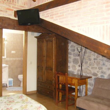 Casa Paulino Hotell Corrales De Buelna Exteriör bild